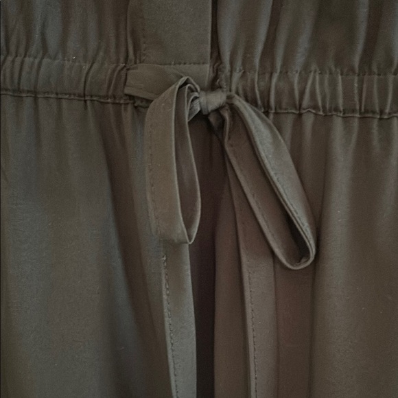 Calvin Klein - Picture 5 of 5